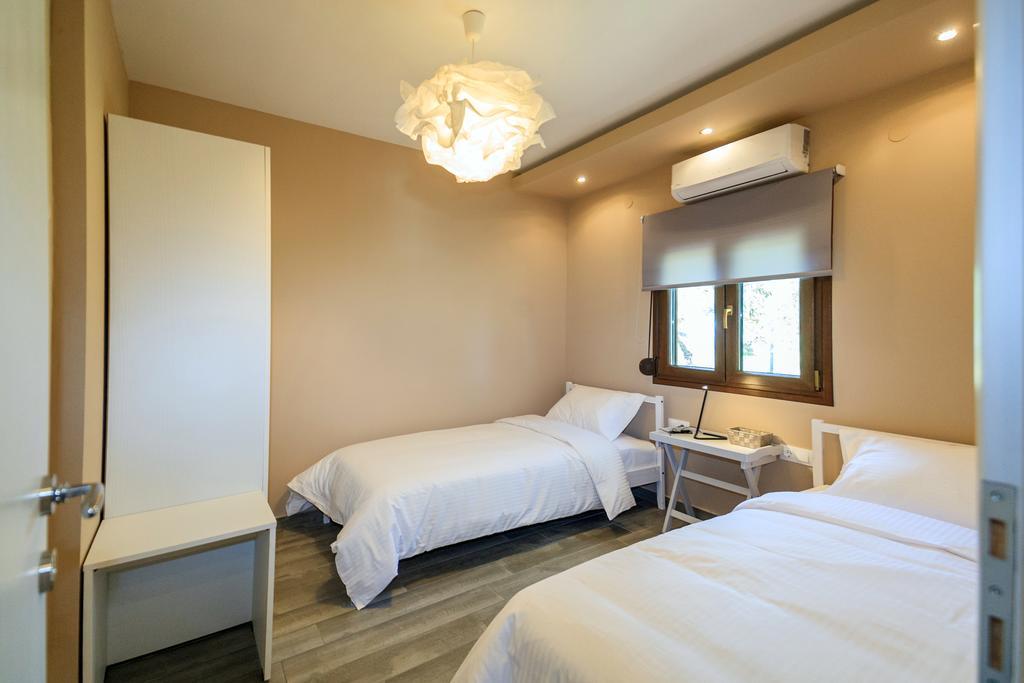 Kissos Apartments Vourvourou Esterno foto
